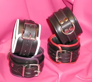 heavyweight ankle cuffs(1).JPG